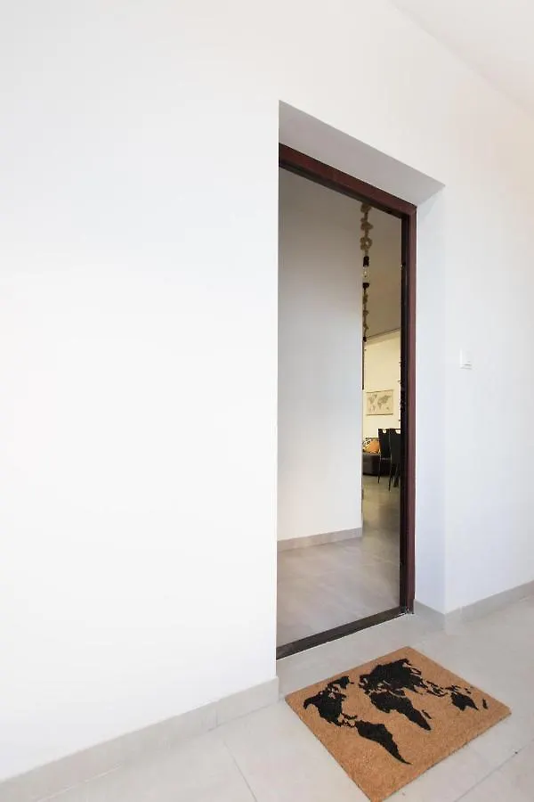 4 * Apartment Sunset Close To The Sea Kastela