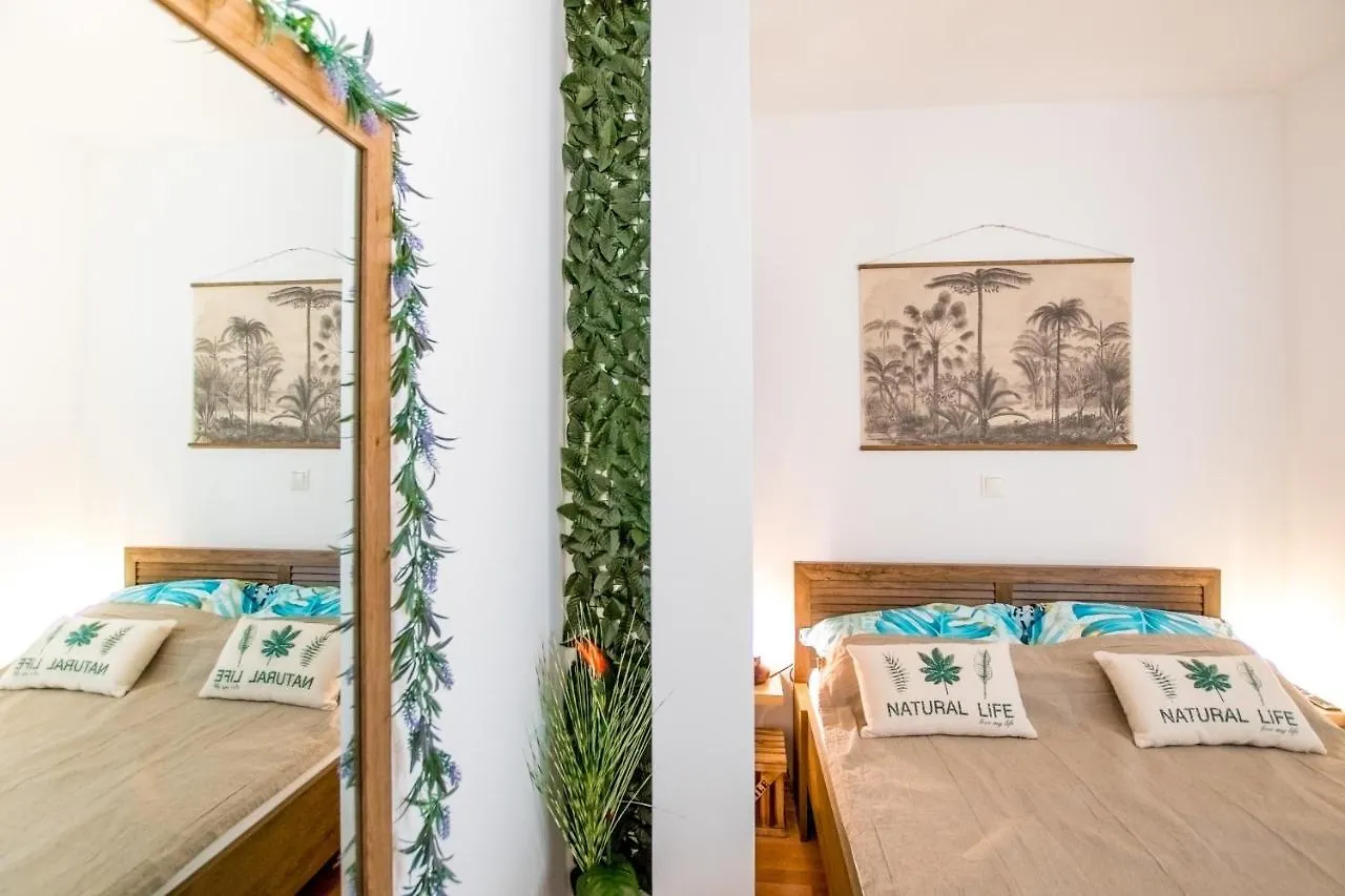 4 * Apartment Sunset Close To The Sea Kastela